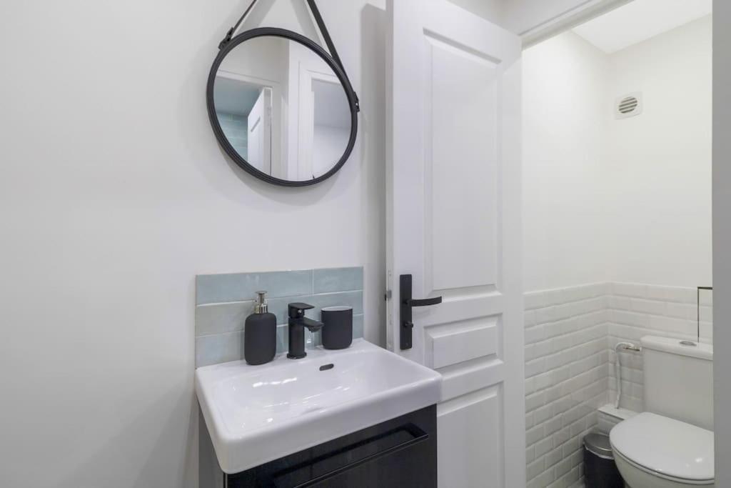 Brand New Flat For 8 People, 3 Bedrooms París Exterior foto